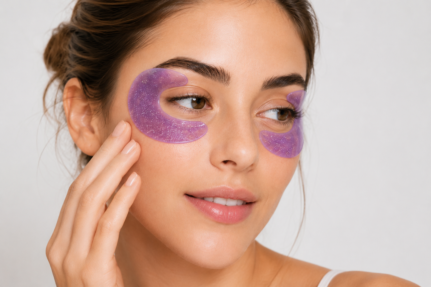 Parches Hidratantes Contorno de Ojos con Glitter | C Shaped Eye Pad Purple – IDC Institute