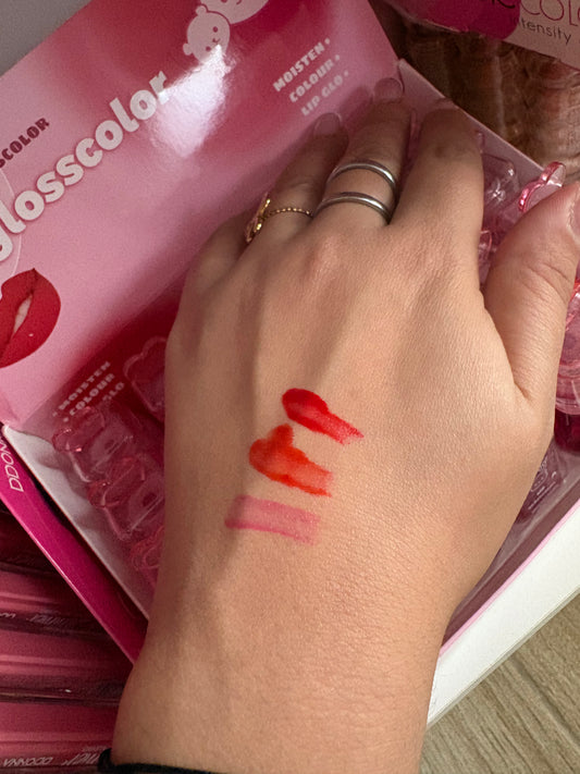 Brillo labial con color y efecto hidratante - TERTIO