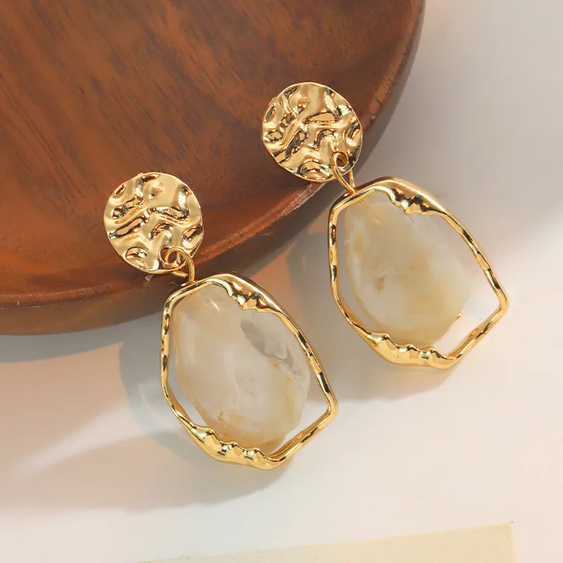 Pendientes Elegance Nácar Blanco | Colgante Dorado y Nácar