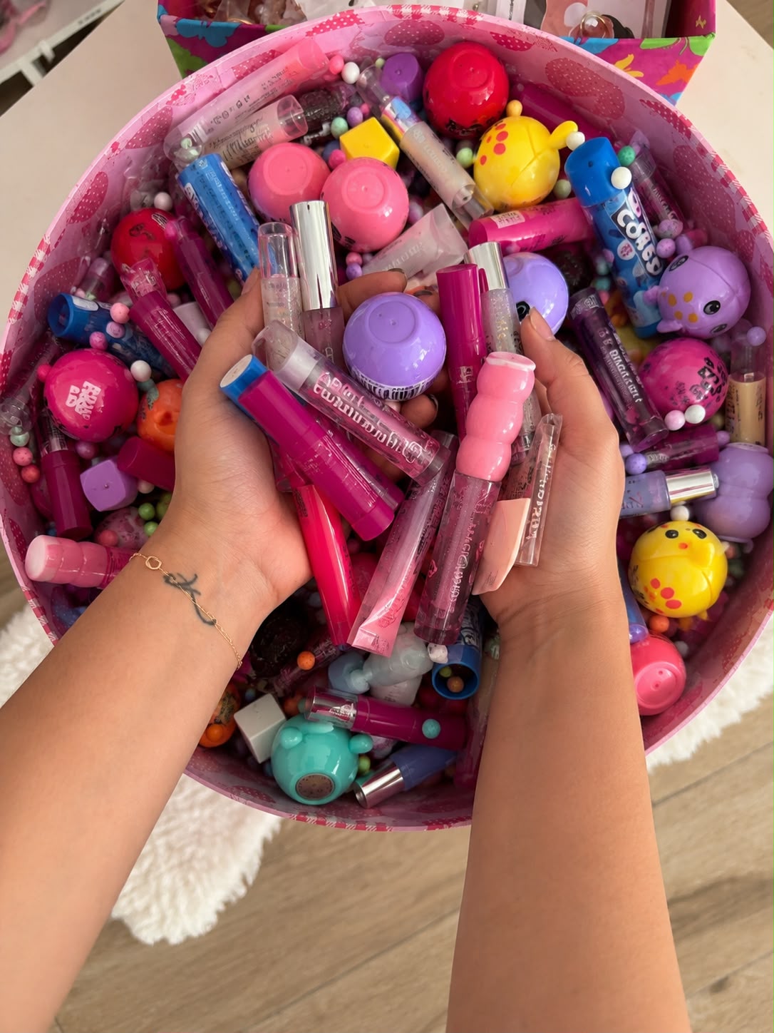 Manotazo de LABIALES A SUERTES